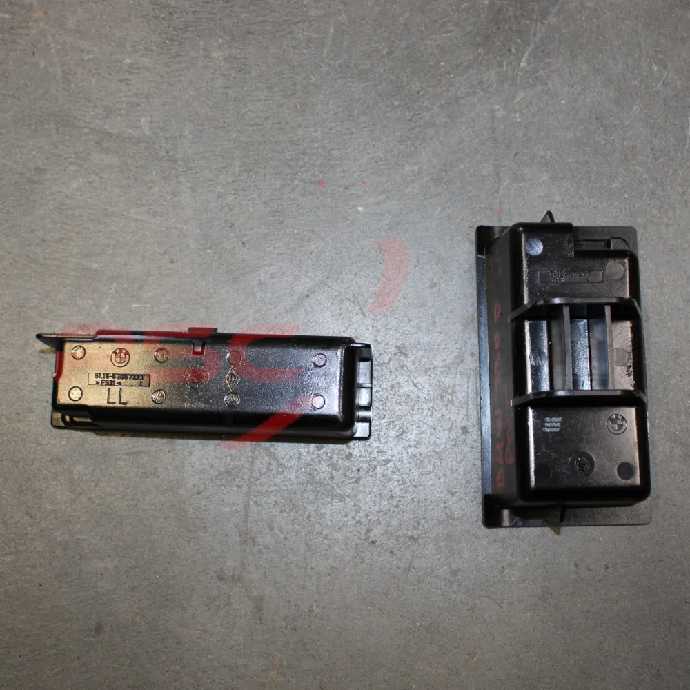 Coppia posacenere BMW E46 serie 3 330D - immagine 2