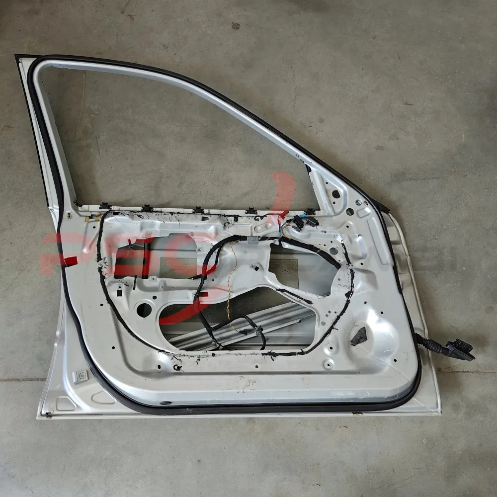 Porta portiera sportello anteriore SX (lato guida) BMW E46 serie 3 330D Touring - immagine 2
