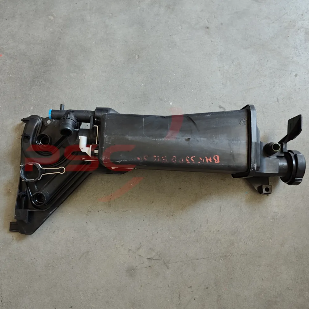 Vaschetta espansione compensazione H2O acqua radiatore motore BMW E46 serie 3 330D